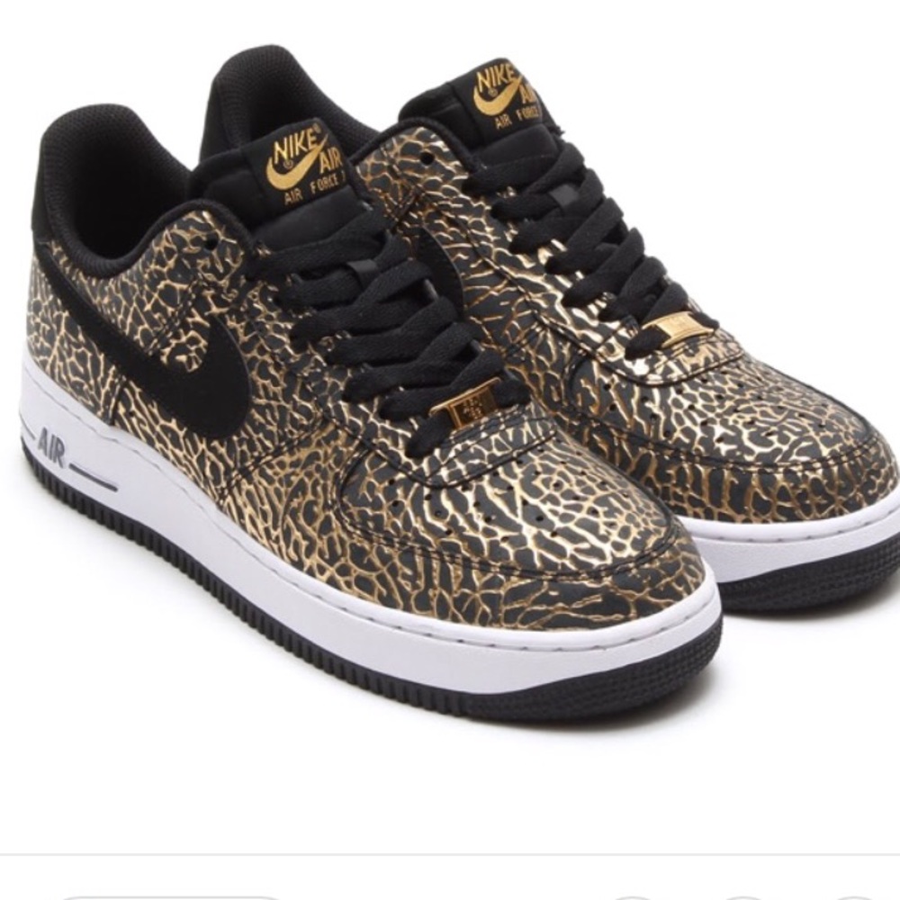 GOLD ELEPHANT AIR FORCE ONES !